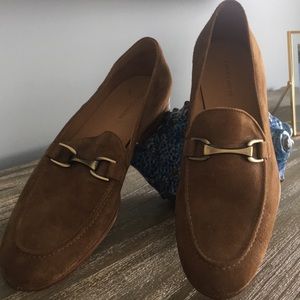 Men’s suede shoe